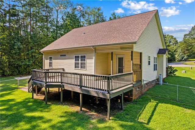 215 Meadow Lake Drive, Salisbury, NC 28146