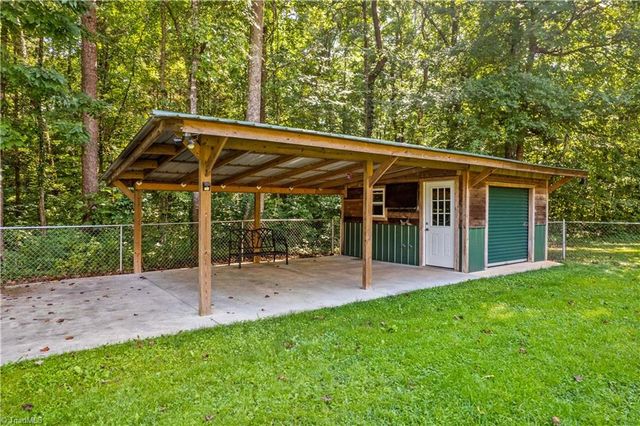 215 Meadow Lake Drive, Salisbury, NC 28146
