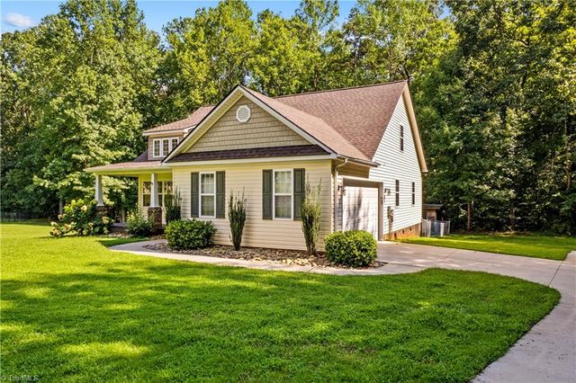 215 Meadow Lake Drive, Salisbury, NC 28146