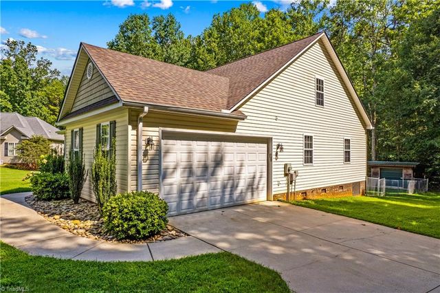 215 Meadow Lake Drive, Salisbury, NC 28146