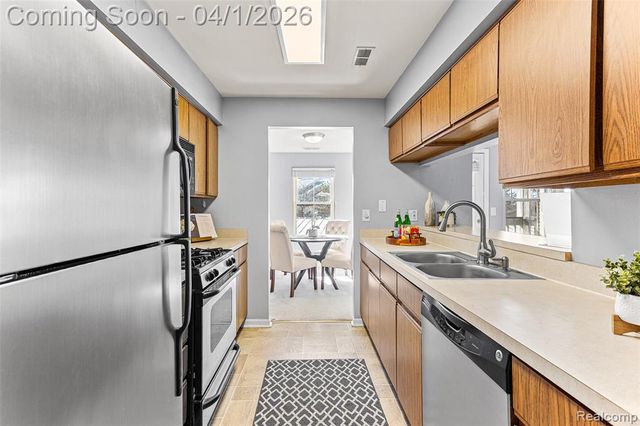 111 Fieldcrest Street 201, Ann Arbor, MI 48103