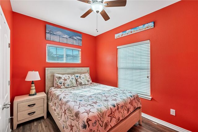 688 Morgan, Port Aransas, TX 78373