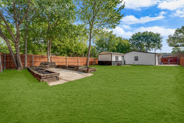 708 Sherman Street, Rockwall, TX 75087