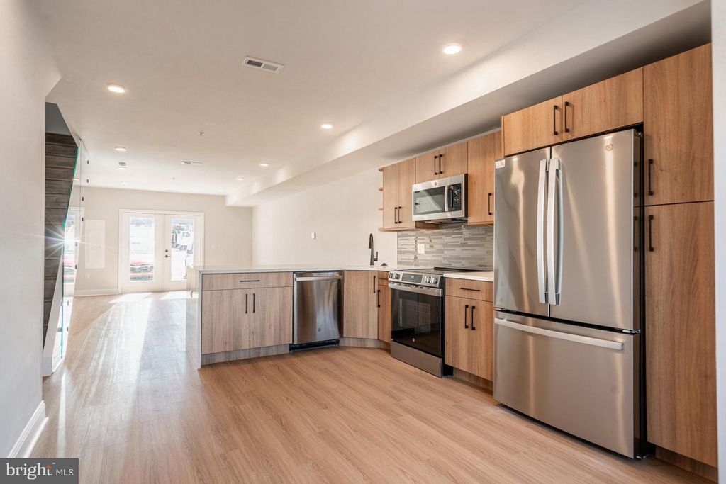 2705 PRIYA LN #A71, PHILADELPHIA, PA 19131 — photo 2