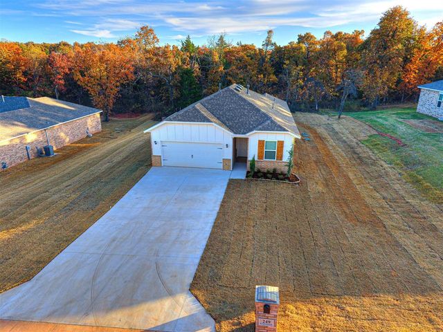 249 Stella Trail, Guthrie, OK 73044