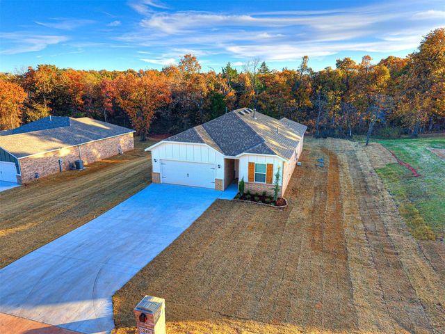 249 Stella Trail, Guthrie, OK 73044