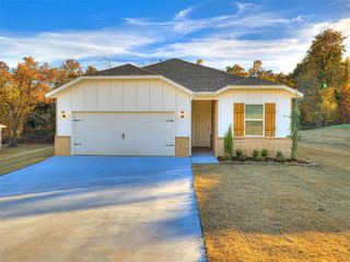 249 Stella Trail, Guthrie, OK 73044