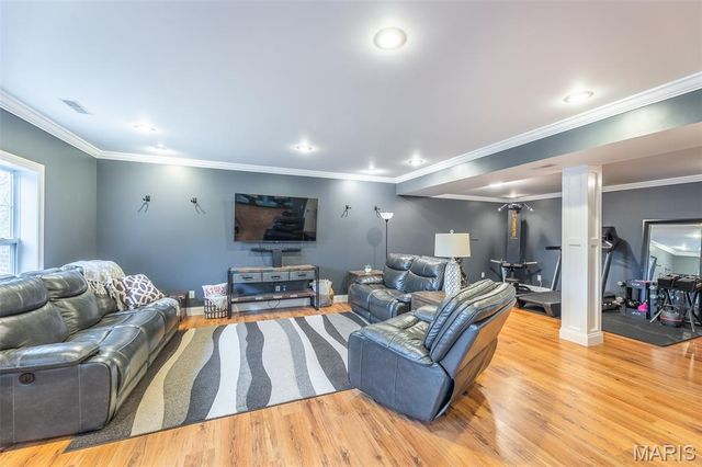 1 Twin Oaks Lane, Poplar Bluff, MO 63901