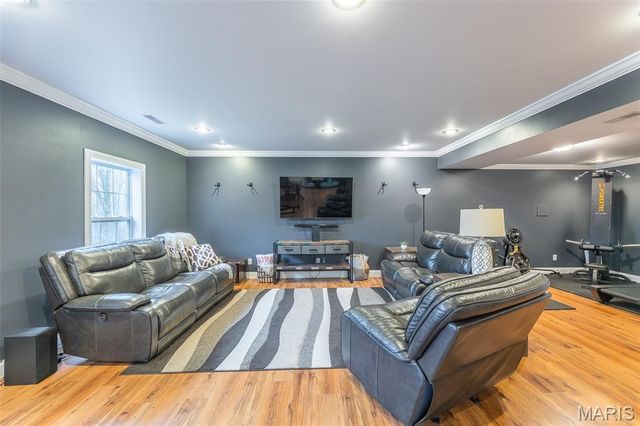 1 Twin Oaks Lane, Poplar Bluff, MO 63901