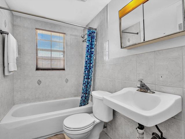 6918 173rd Place N, Jupiter, FL 33458