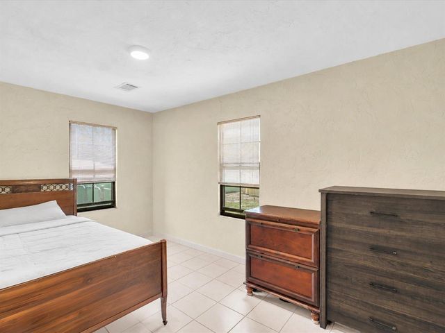 6918 173rd Place N, Jupiter, FL 33458