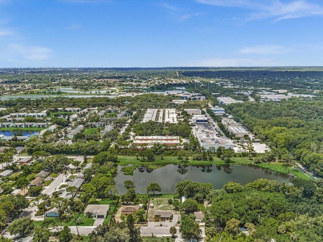 6918 173rd Place N, Jupiter, FL 33458