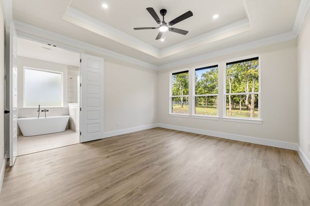 8505 Bronco Drive, Godley, TX 76044