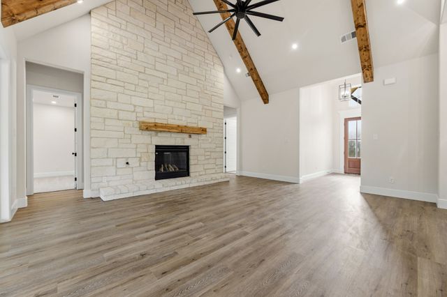 8505 Bronco Drive, Godley, TX 76044