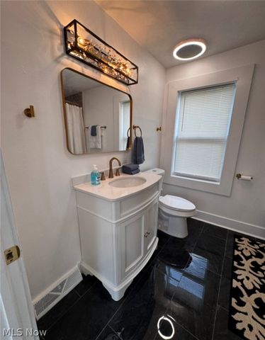 1439 W 52nd Street, Cleveland, OH 44102