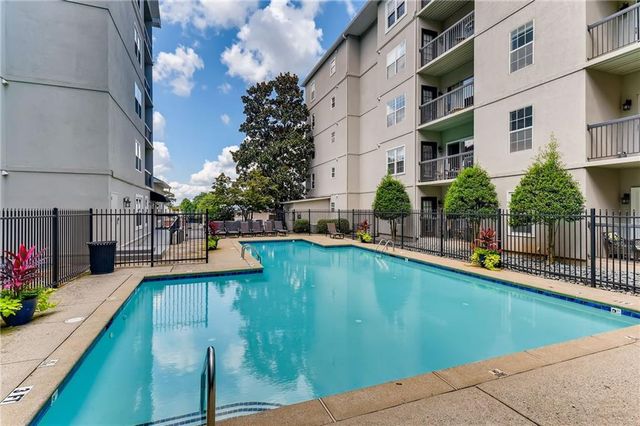 1075 Peachtree Walk NE A301, Atlanta, GA 30309