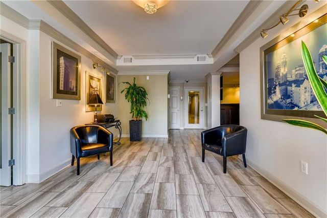 1075 Peachtree Walk NE A301, Atlanta, GA 30309