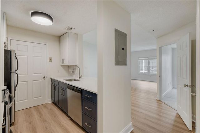 1075 Peachtree Walk NE A301, Atlanta, GA 30309