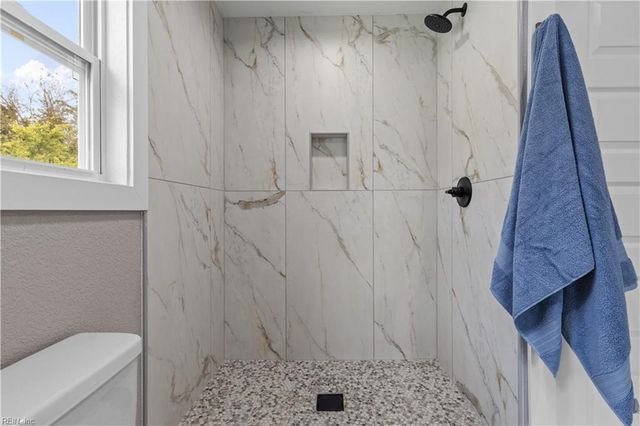 2118 Chestnut AVE, Newport News, VA 23607