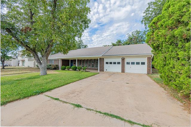 5 Bristol Court, Midland, TX 79707