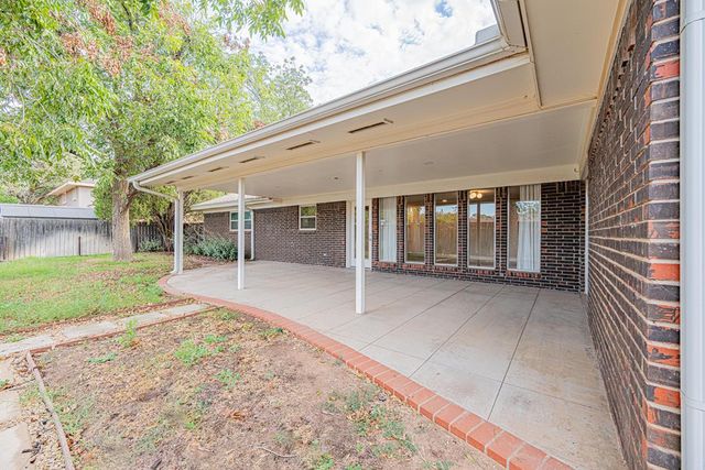 5 Bristol Court, Midland, TX 79707