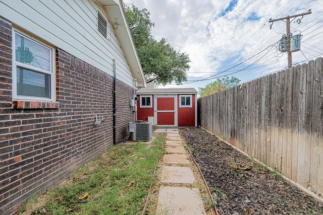 5 Bristol Court, Midland, TX 79707