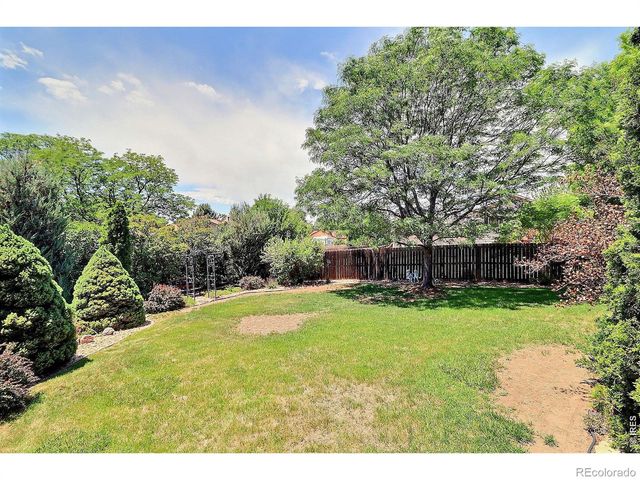 5614 W 16th St Ln, Greeley, CO 80634