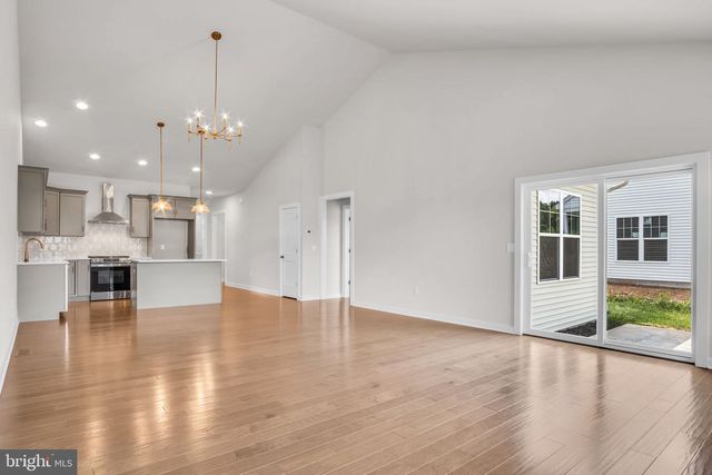 856 SHADOWBROOKE DR, Dover, PA 17315