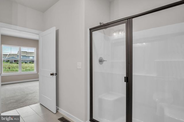 856 SHADOWBROOKE DR, Dover, PA 17315