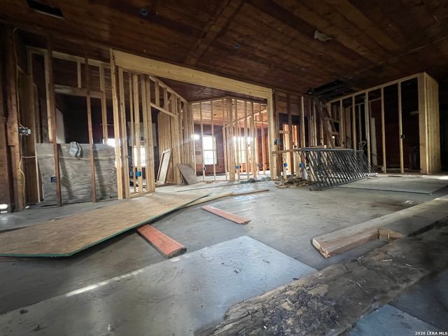 1322 Hays, San Antonio, TX 78202