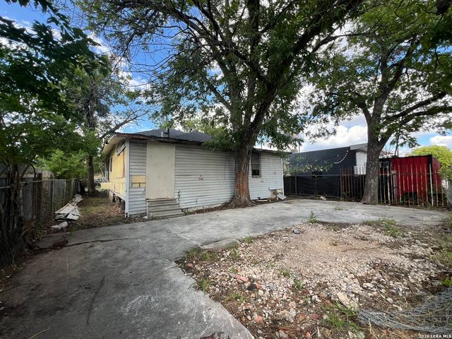 1322 Hays, San Antonio, TX 78202