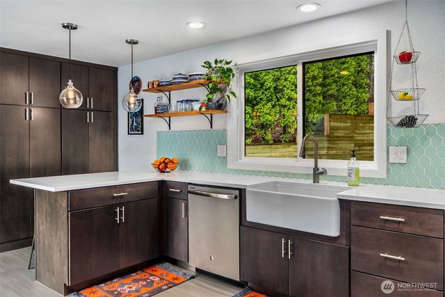 6028 Northill Loop SW, Olympia, WA 98512