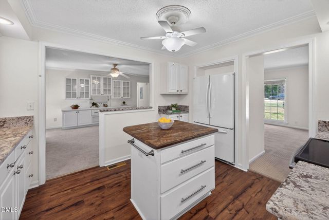 920 Laura Duncan Road, Apex, NC 27502