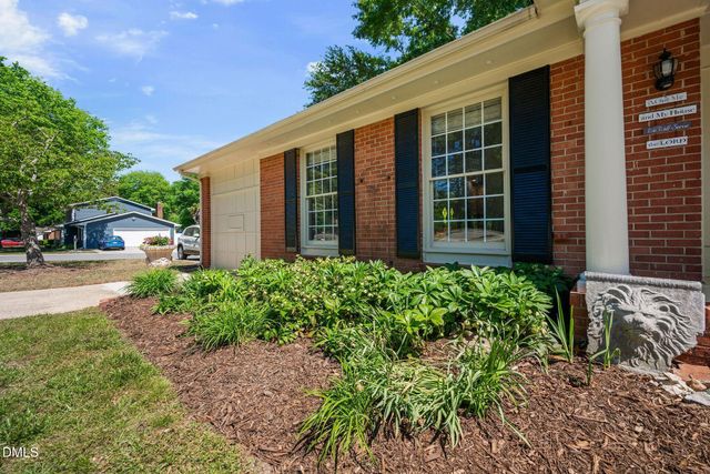 920 Laura Duncan Road, Apex, NC 27502