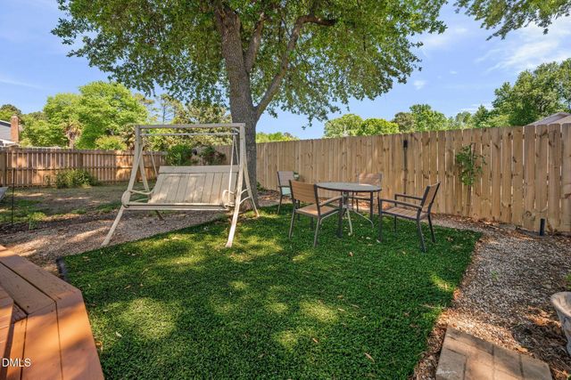 920 Laura Duncan Road, Apex, NC 27502