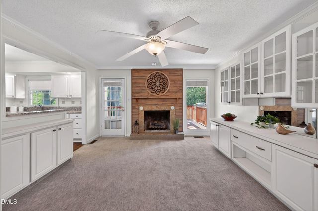 920 Laura Duncan Road, Apex, NC 27502