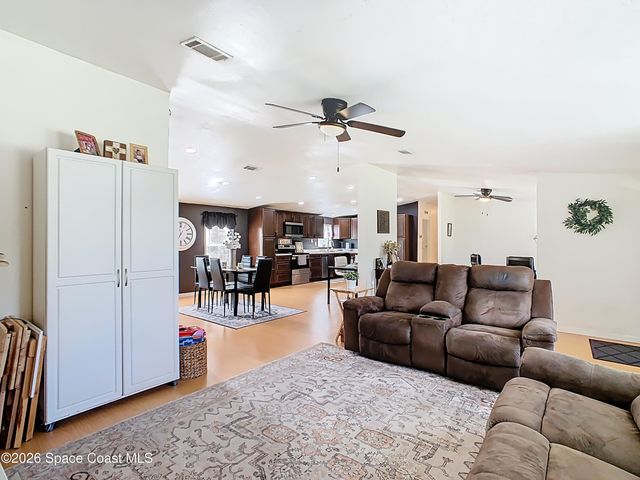 5165 Apollo Avenue, St. Cloud, FL 34773