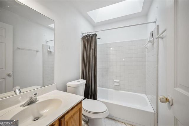 1609 BURNSTONE Drive, Stone Mountain, GA 30088