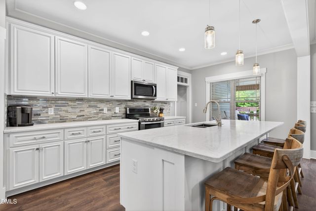 134 Chippenham Court, Clayton, NC 27520