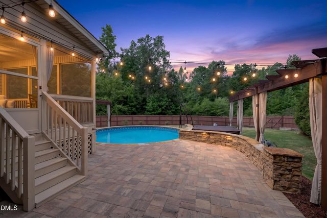 134 Chippenham Court, Clayton, NC 27520