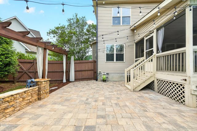 134 Chippenham Court, Clayton, NC 27520