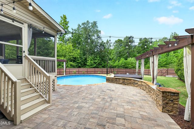 134 Chippenham Court, Clayton, NC 27520
