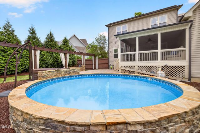 134 Chippenham Court, Clayton, NC 27520