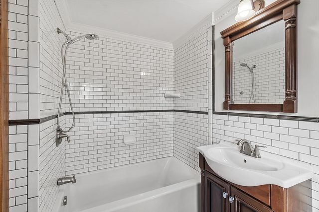 42 Stevens Street 42, Andover, MA 01810