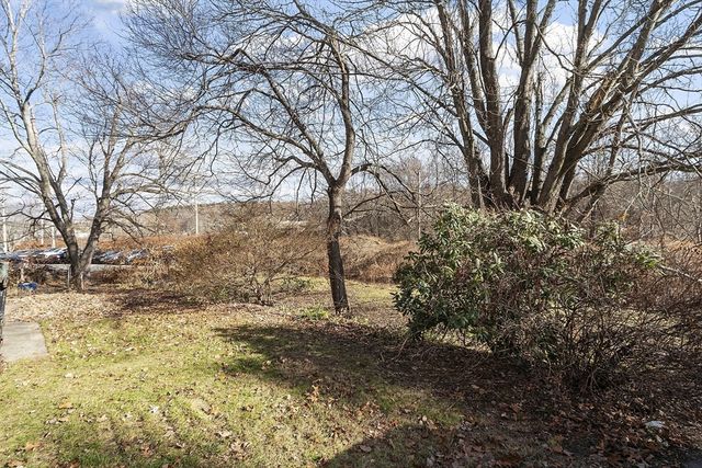 42 Stevens Street 42, Andover, MA 01810