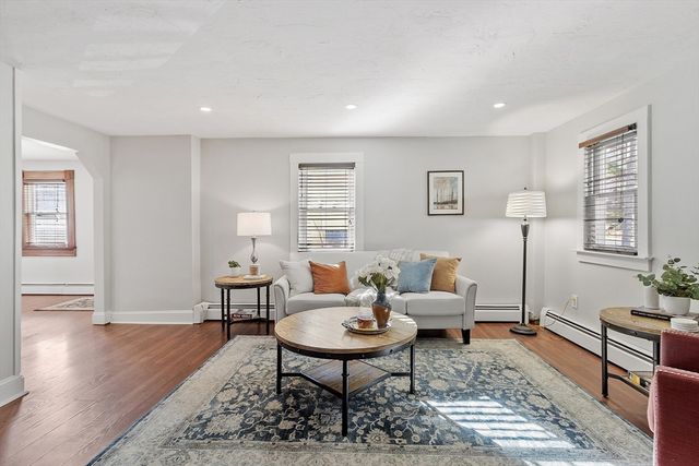 42 Stevens Street 42, Andover, MA 01810