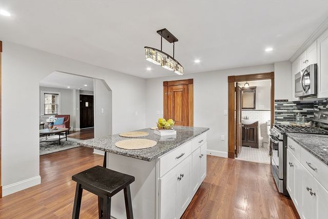 42 Stevens Street 42, Andover, MA 01810