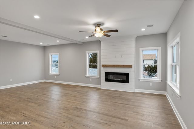 42 W Mohawk Drive, Little Egg Harbor, NJ 08087