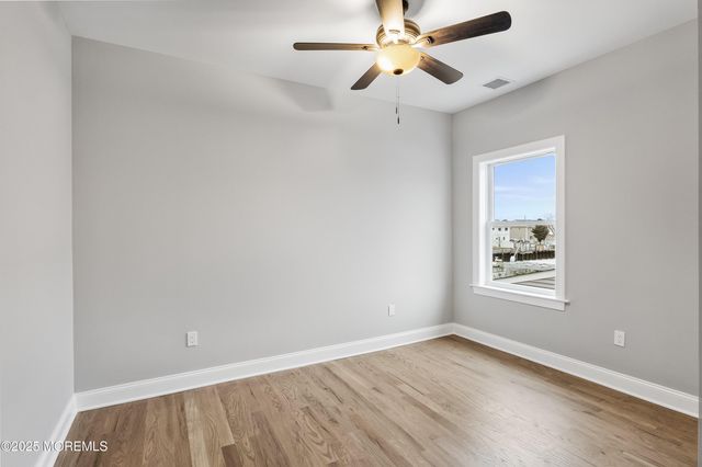 42 W Mohawk Drive, Little Egg Harbor, NJ 08087