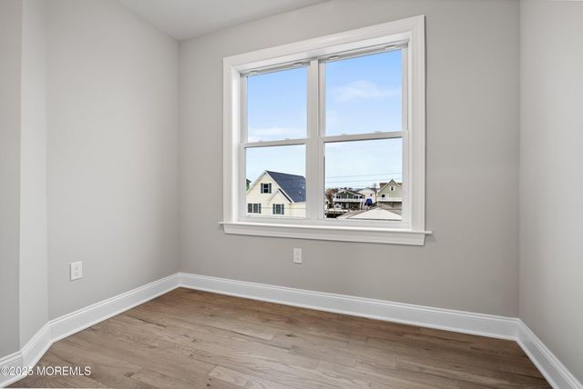 42 W Mohawk Drive, Little Egg Harbor, NJ 08087